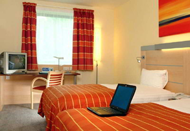 Holiday Inn Express Doncaster By Ihg Quarto foto