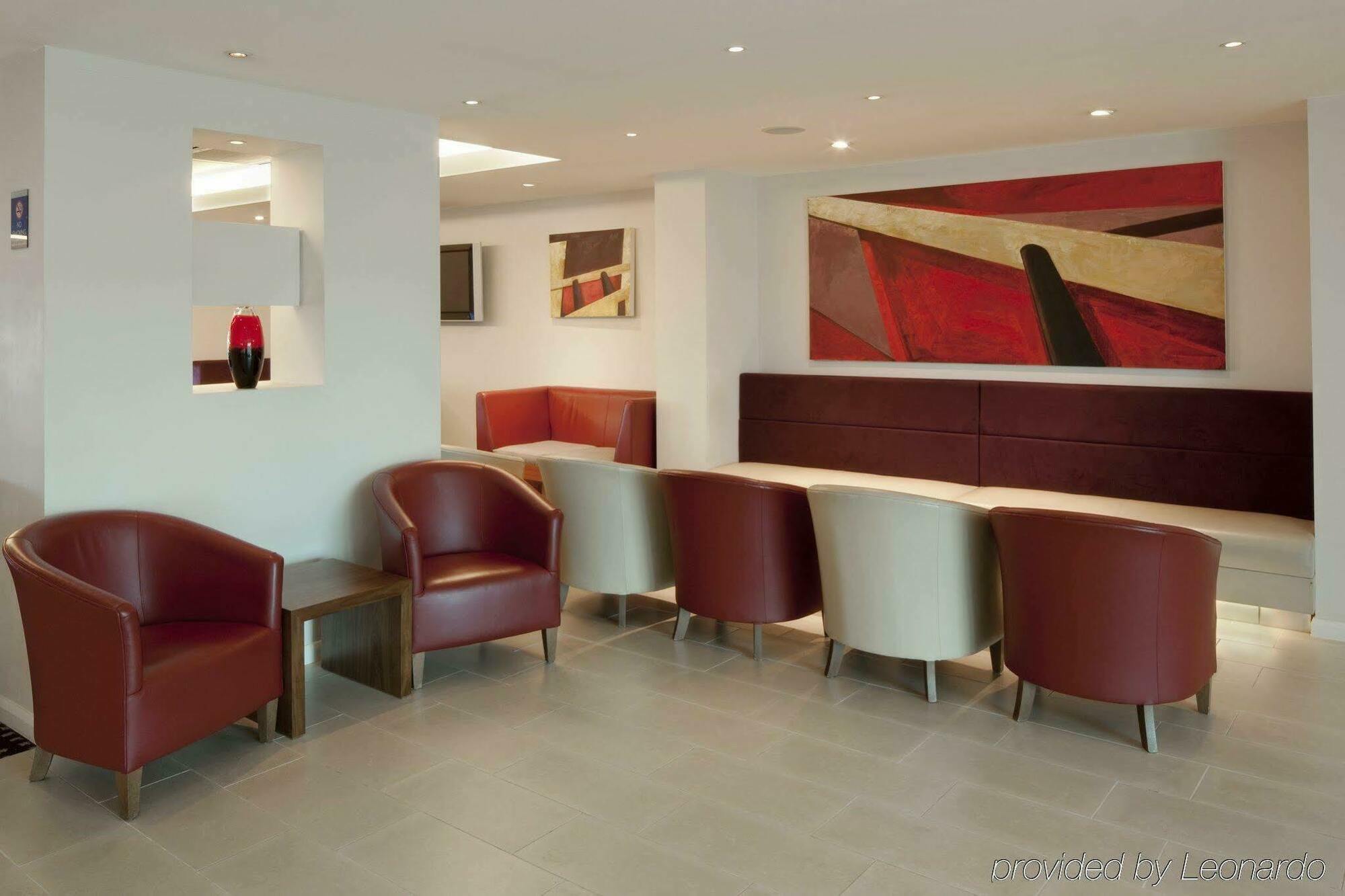 Holiday Inn Express Doncaster By Ihg Exterior foto